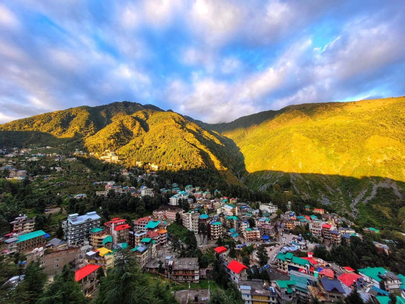 Rr Hotel & Resort Dharamshala Exterior photo
