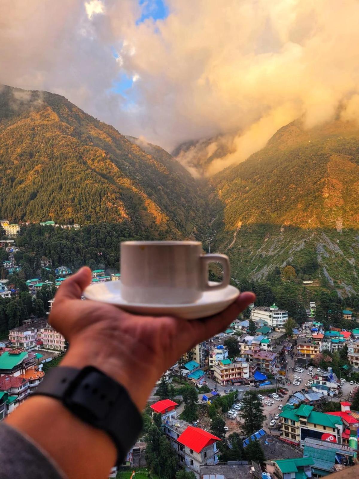 Rr Hotel & Resort Dharamshala Exterior photo